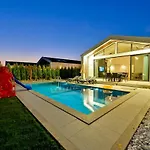 Odella 2 - Luxury For 6 In Zorlar, Seydikemer *