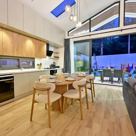 Odella 2 - Luxury For 6 In Zorlar, Seydikemer Fethiye