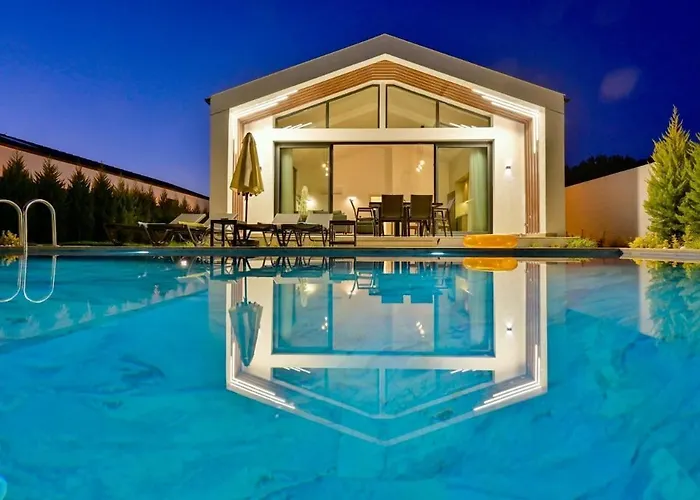 Odella 2 - Luxury For 6 In Zorlar, Seydikemer Villa *